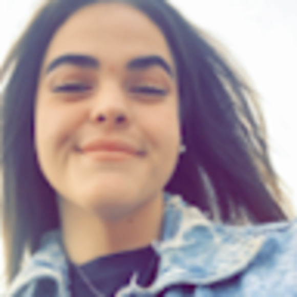 Meet your Posher, Faith - Picture 1 of 1